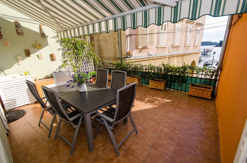Noemi Apartment