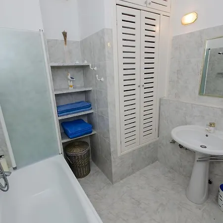 Apartment Noemi Rovinj Exterior photo